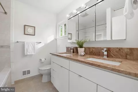 Bath - 11002 Ring Rd, Reston, VA 20190 photo 1 of 5