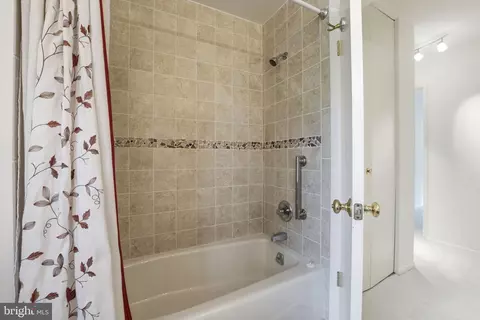 Bath - 11002 Ring Rd, Reston, VA 20190 photo 4 of 5