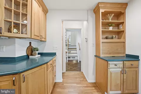 Entry Way - 11002 Ring Rd, Reston, VA 20190 photo 2 of 4