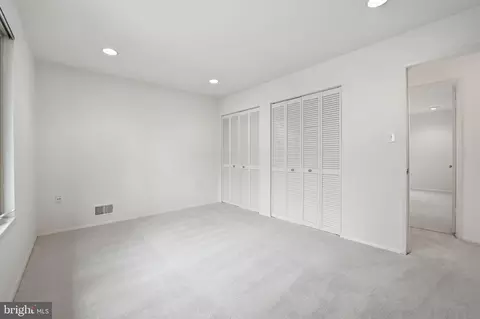 Bedroom - 11002 Ring Rd, Reston, VA 20190 photo 8 of 10