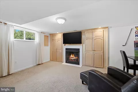 Other - 6020 Amherst Ave, Springfield, VA 22150 photo 7 of 18