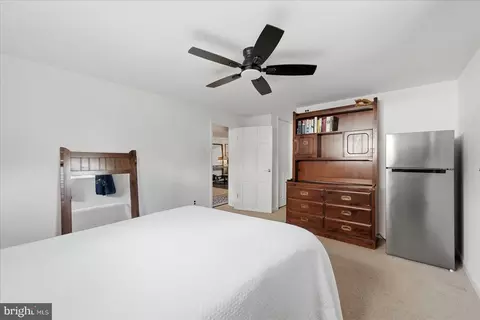 Bedroom - 6020 Amherst Ave, Springfield, VA 22150 photo 7 of 7