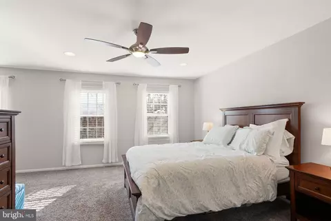 9660 Masterworks Dr, Vienna, VA 22181 photo 21