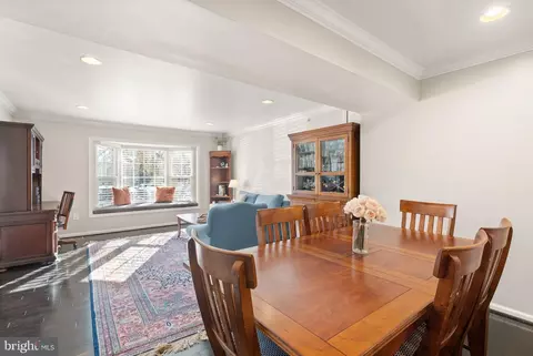 9660 Masterworks Dr, Vienna, VA 22181 photo 9