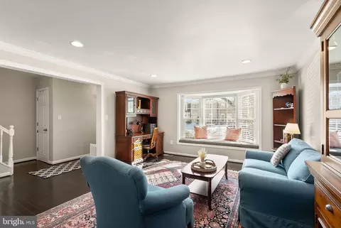 9660 Masterworks Dr, Vienna, VA 22181 photo 7