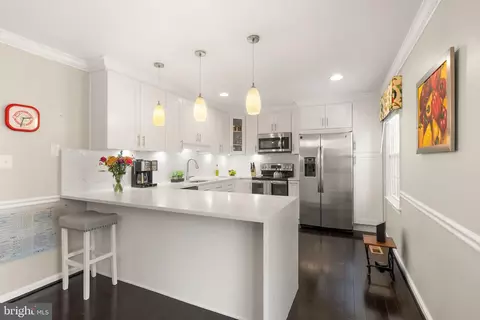9660 Masterworks Dr, Vienna, VA 22181 photo 13