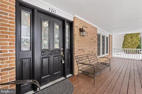 Exterior - 5711 Heming Ave, Springfield, VA 22151 photo 5 of 14