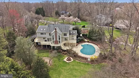 View/Area - 1234 Tottenham Ct, Reston, VA 20194 photo 6 of 8