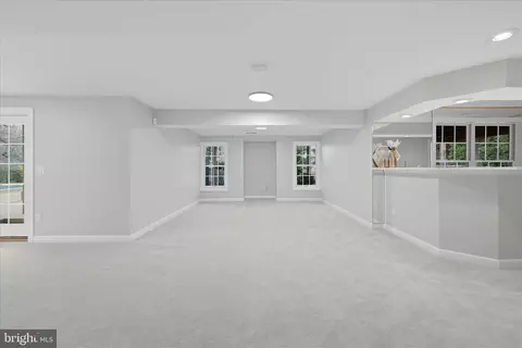 Living - 1234 Tottenham Ct, Reston, VA 20194 photo 2 of 2