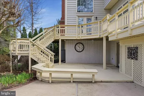 Exterior - 1234 Tottenham Ct, Reston, VA 20194 photo 7 of 13
