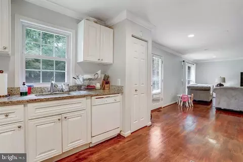 Entry Way - 6613 Elder Ave, Springfield, VA 22150 photo 3 of 3