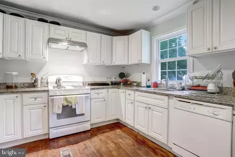 Kitchen - 6613 Elder Ave, Springfield, VA 22150 photo 3 of 3