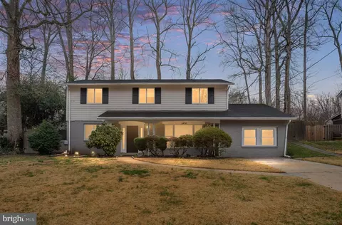 8434 Thames St, Springfield, VA 22151