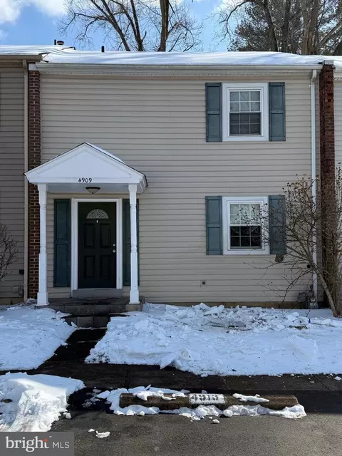 4909 Tibbitt Ln, Burke, VA 22015