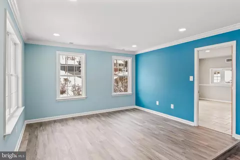 Living - 11310 Handlebar Rd, Reston, VA 20191 photo 1 of 10