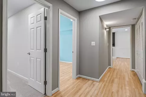 Entry Way - 11310 Handlebar Rd, Reston, VA 20191 photo 11 of 11