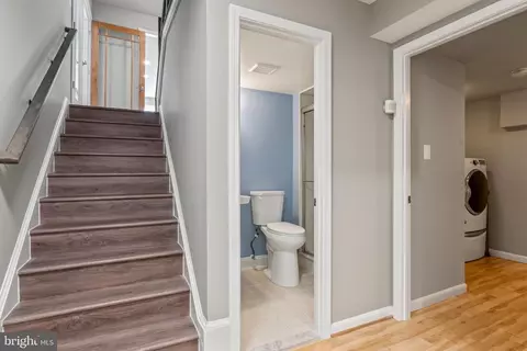 Entry Way - 11310 Handlebar Rd, Reston, VA 20191 photo 10 of 11