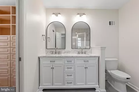Bath - 11310 Handlebar Rd, Reston, VA 20191 photo 1 of 4