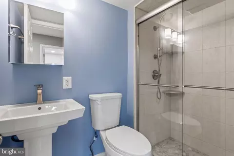Bath - 11310 Handlebar Rd, Reston, VA 20191 photo 4 of 4