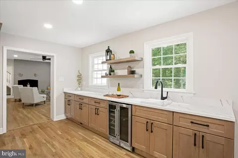 Entry Way - 11603 Virgate Ln, Reston, VA 20191 photo 3 of 5