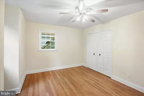Bedroom - 11603 Virgate Ln, Reston, VA 20191 photo 5 of 8