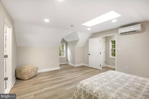 Bedroom - 11603 Virgate Ln, Reston, VA 20191 photo 8 of 8