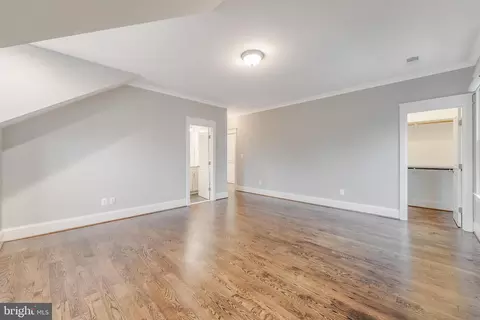 Bedroom - 6805 Lumsden St, Mclean, VA 22101 photo 11 of 14