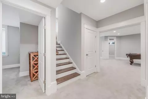 Entry Way - 6805 Lumsden St, Mclean, VA 22101 photo 27 of 30