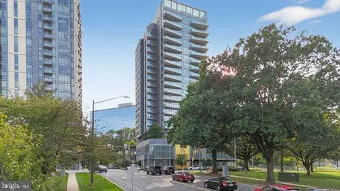 7887 Jones Branch Dr #1904, Mclean, VA 22102