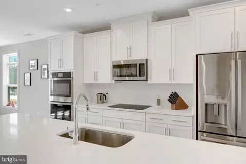 Kitchen - 1694 Bandit Loop #17B, Reston, VA 20190 photo 3 of 3
