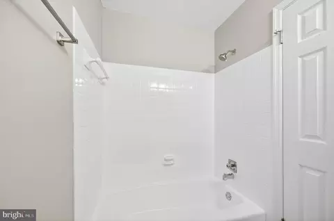 6639 Green Ash Dr, Springfield, VA 22152 photo 31