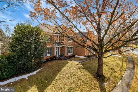 1295 Gatesmeadow Way, Reston, VA 20194