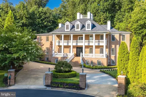 1106 Mill Rdg, Mclean, VA 22102