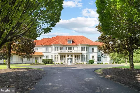 9500 Georgetown Pike, Great Falls, VA 22066