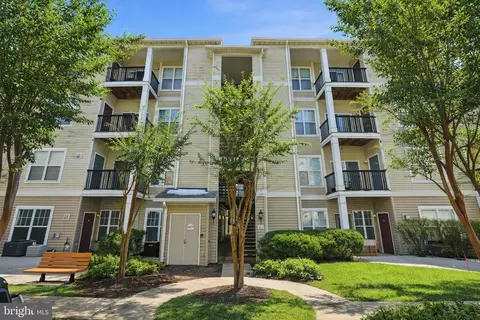 5142 C Brittney Elyse Cir #C, Centreville, VA 20120