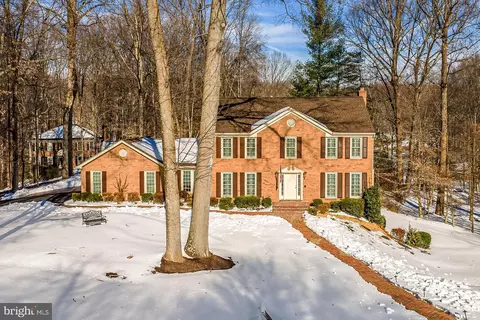 11604 Havenner Rd, Fairfax Station, VA 22039