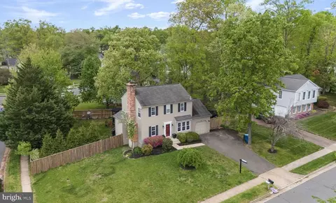 4534 Samuels Pine Rd, Chantilly, VA 20151