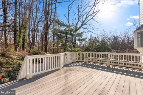 Exterior - 1317 Merrie Ridge Rd, Mclean, VA 22101 photo 2 of 4