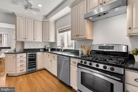 Kitchen - 1317 Merrie Ridge Rd, Mclean, VA 22101 photo 2 of 7