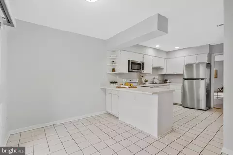 Kitchen - 2005 Wethersfield Ct, Reston, VA 20191 photo 3 of 3