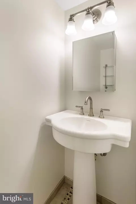 Bath - 8371 Luce Ct, Springfield, VA 22153 photo 1 of 3