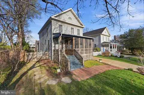Exterior - 1433 Buena Vista Ave, Mclean, VA 22101 photo 7 of 7