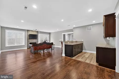 Entry Way - 9222 Brian Dr, Vienna, VA 22180 photo 1 of 23