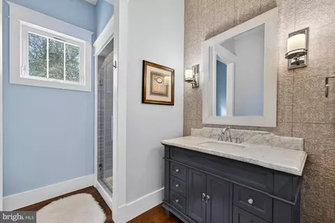 Bath - 9222 Brian Dr, Vienna, VA 22180 photo 2 of 10