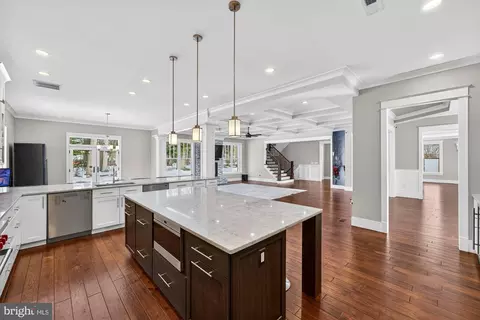Other - 9222 Brian Dr, Vienna, VA 22180 photo 5 of 21