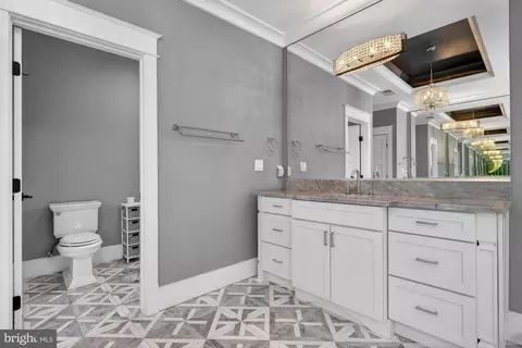 Bath - 9222 Brian Dr, Vienna, VA 22180 photo 6 of 10