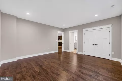 Bedroom - 9222 Brian Dr, Vienna, VA 22180 photo 10 of 10