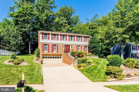 7752 Gamid Dr, Springfield, VA 22153