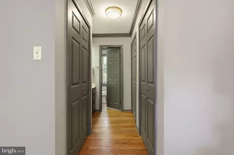 Entry Way - 6830 Bluecurl Cir, Springfield, VA 22152 photo 2 of 3