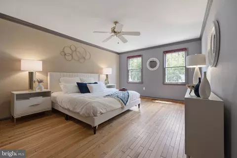 Bedroom - 6830 Bluecurl Cir, Springfield, VA 22152 photo 1 of 7